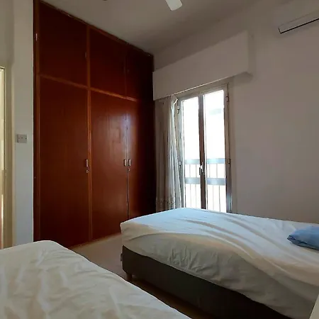 10min Walk To Finikoudes Beach, Spacious 2-bed Lárnaca