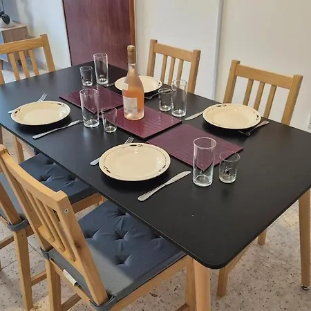 10min Walk To Finikoudes Beach, Spacious 2-bed Appartement Larnaca